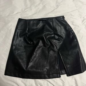 leather vici skirt size xs never worn